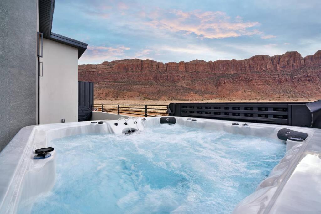 Vizcaya #5 - Moab'S Newest Luxury Rental With Private Hot Tub Buitenkant foto